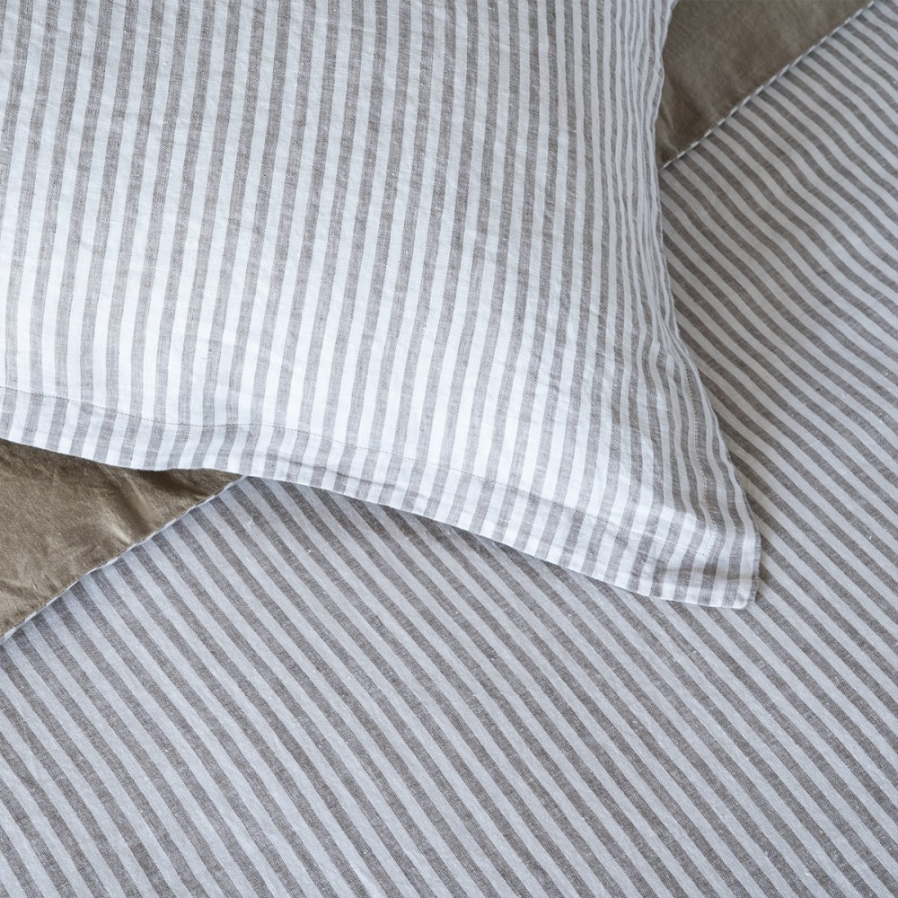 Duvet cover set