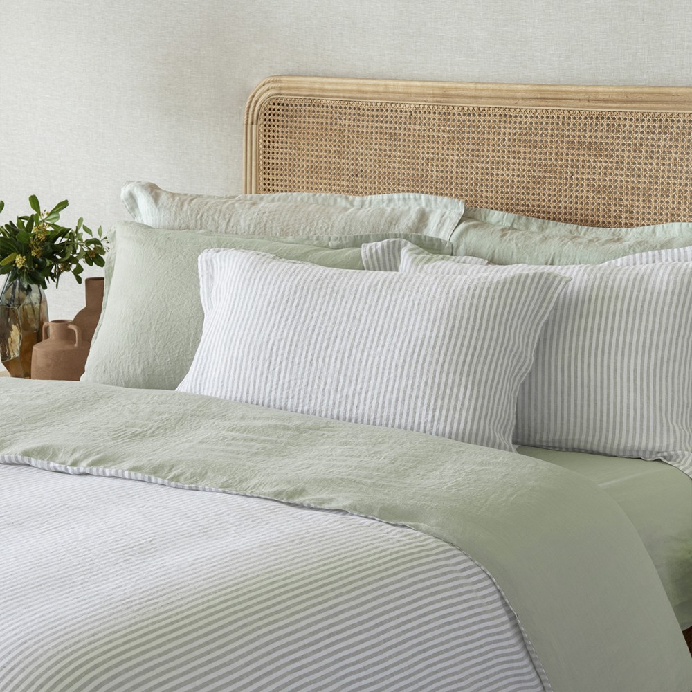 Fitted sheet