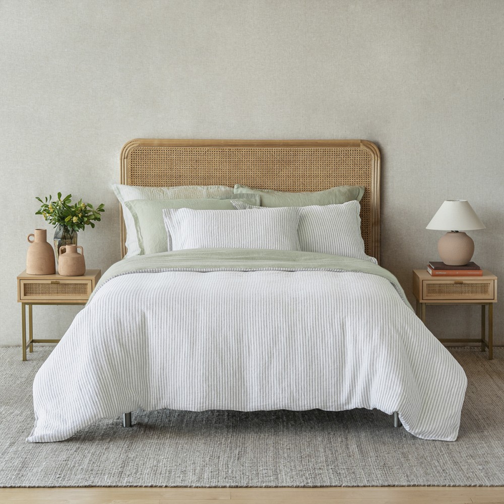 Fitted sheet