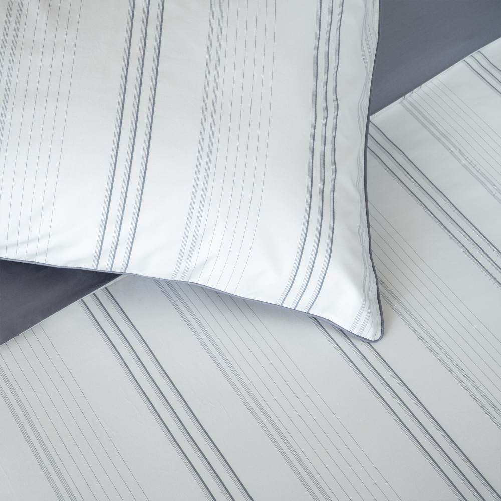 Duvet cover set